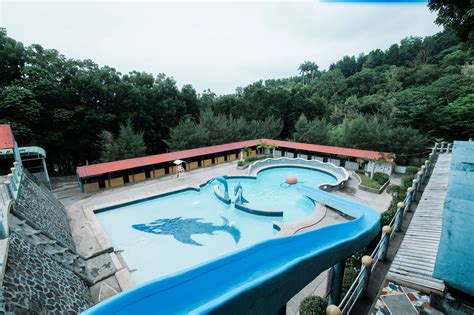 Boso Boso Highlands Resort and Hotel Pool: Pictures & Reviews .